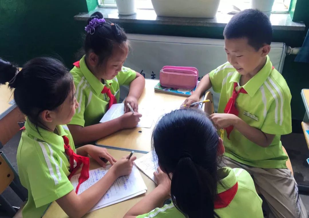 品學兼優助人為樂的“美少年”