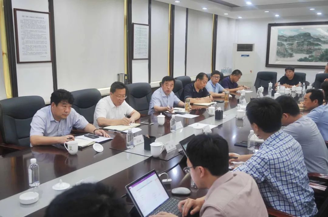 吳世民專題聽取高新區戰略規劃匯報