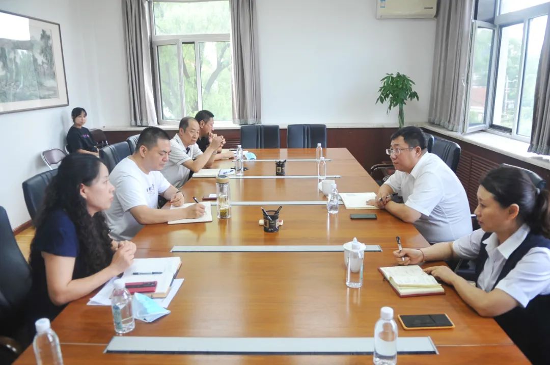 【藥都要聞】本溪高新區(qū)黨工委副書(shū)記、管委會(huì)主任張宏斌會(huì)見(jiàn)中國(guó)銀行本溪分行副行長(zhǎng)丁彤