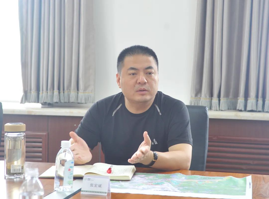 【藥都要聞】本溪高新區(qū)黨工委副書(shū)記、管委會(huì)主任張宏斌主持召開(kāi)工作調(diào)度會(huì) 推進(jìn)大連山海集團(tuán)綠色健康產(chǎn)業(yè)項(xiàng)目