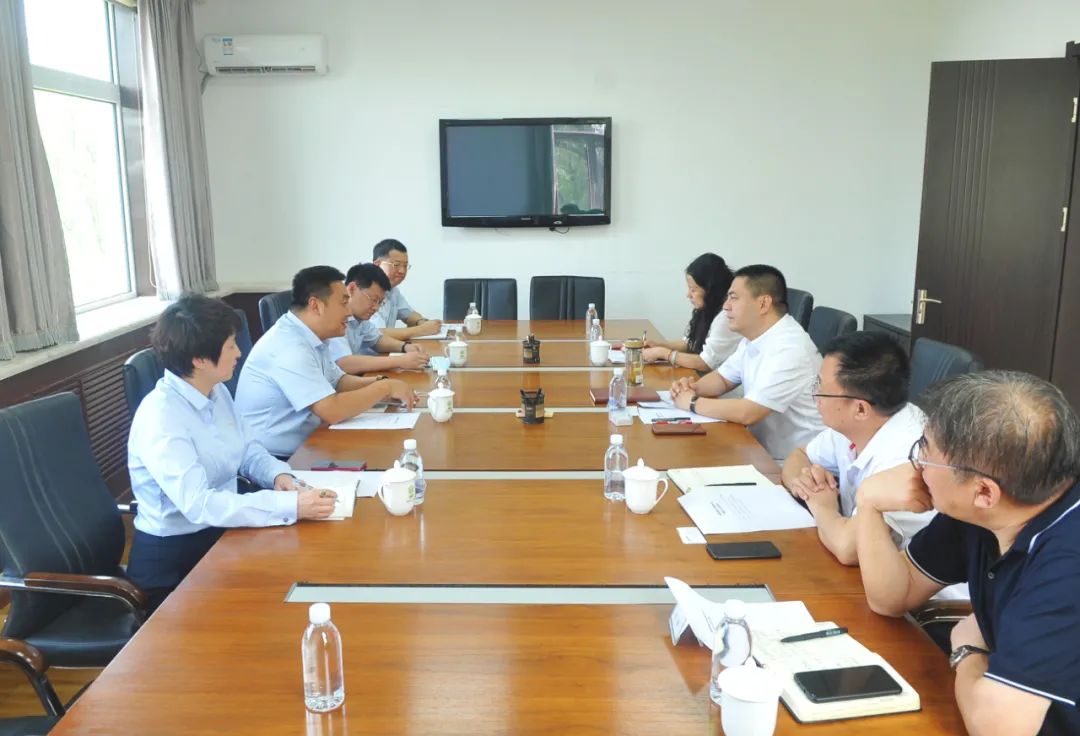 【藥都要聞】本溪高新區(qū)黨工委副書(shū)記、管委會(huì)主任張宏斌會(huì)見(jiàn)浦發(fā)銀行本溪分行行長(zhǎng)李欣一行