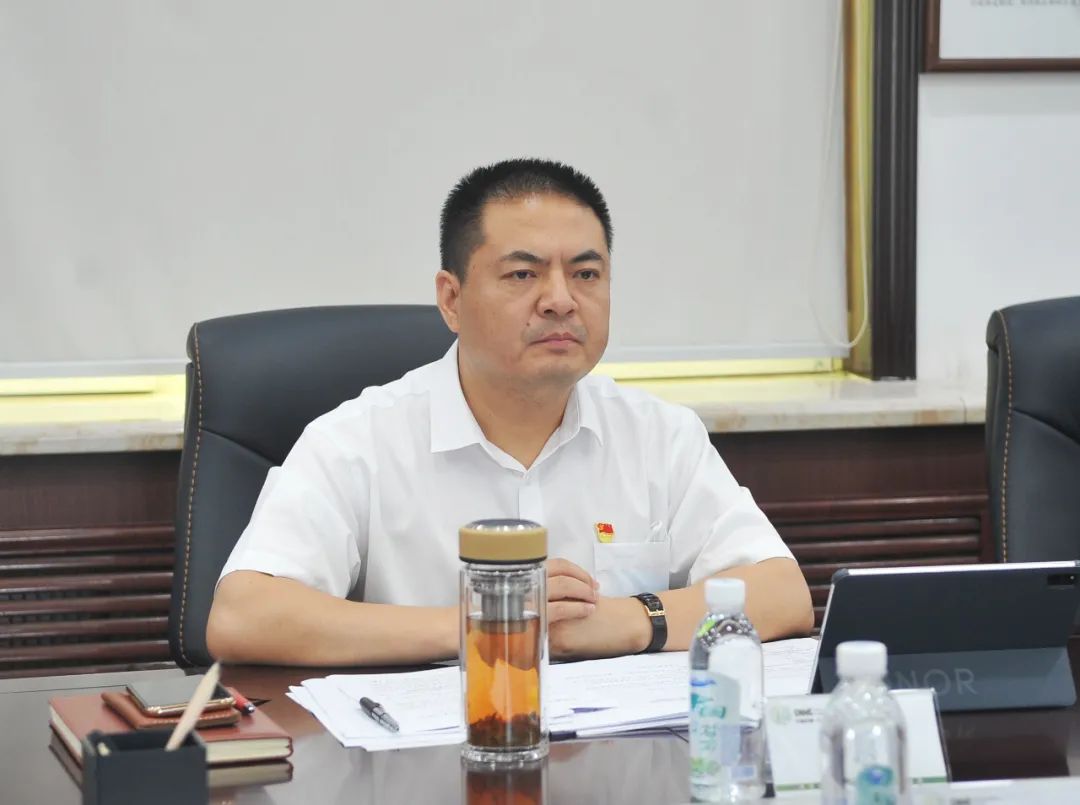 【藥都要聞】張宏斌為黨員干部上黨史學(xué)習(xí)教育專(zhuān)題黨課