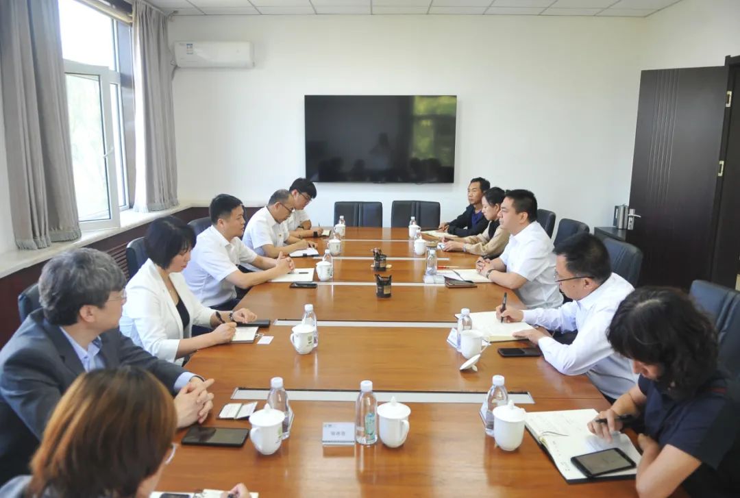 【藥都要聞】張宏斌會見中保財險本溪分公司總經理周皓一行