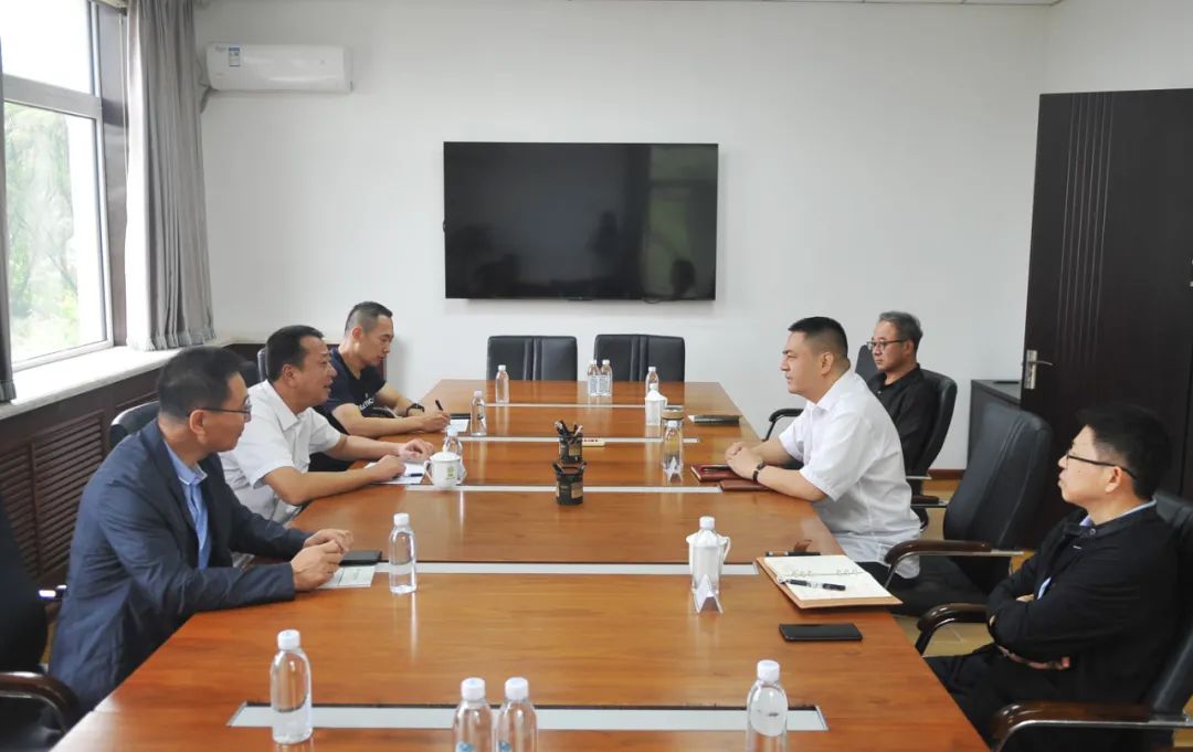 【藥都要聞】張宏斌會見溪湖區法院院長金上杰一行