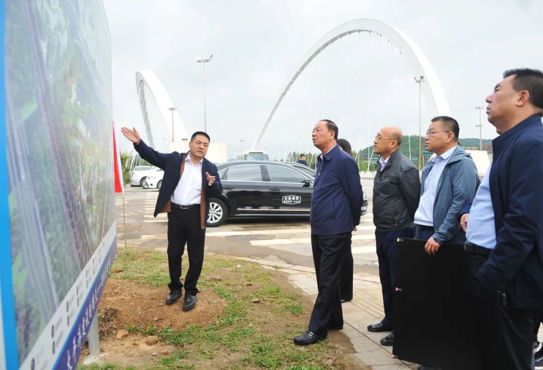 【藥都要聞】本溪市委常委、副市長(zhǎng)孟廣華到高新區(qū)開(kāi)展第三季度巡河工作