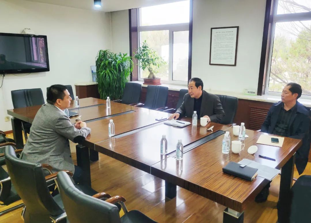 【藥都要聞】本溪市教育局黨組成員、副局長尹曉偉一行到高新區(qū)調研