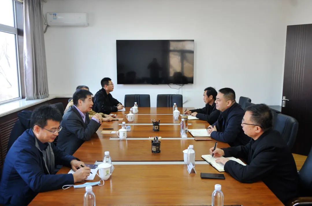 【藥都要聞】張宏斌會見上海醫(yī)藥集團(tuán)（本溪）北方藥業(yè)有限公司總經(jīng)理李建青一行