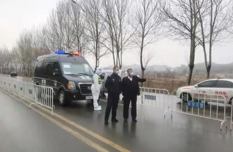 【疫情防控】高新區公安分局黨委班子深入一線發揮先鋒模范作用 確保疫情防控工作扎實推進