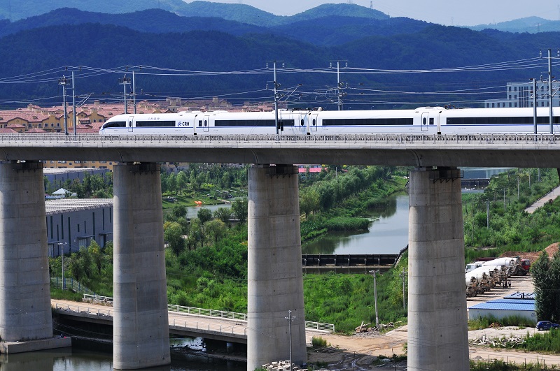 高新區認真開展沈丹客專護路聯防工作