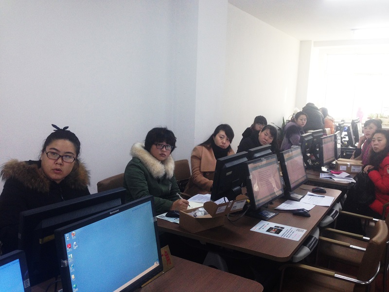 高新區社區書屋管理員參加管理培訓