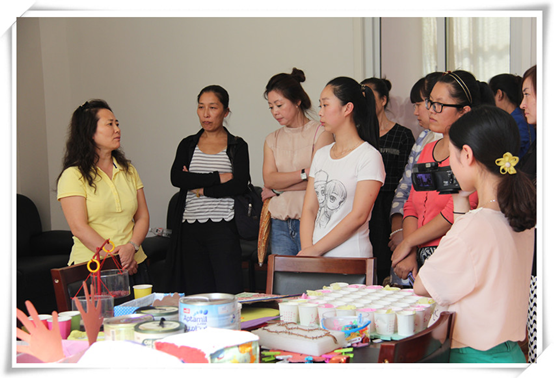 藥都中心幼兒園舉行自制玩教具展評活動