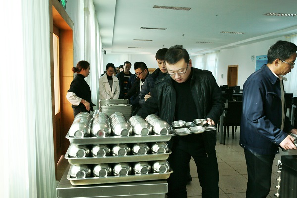 高新區機關食堂用心服務，為職工做好每一餐