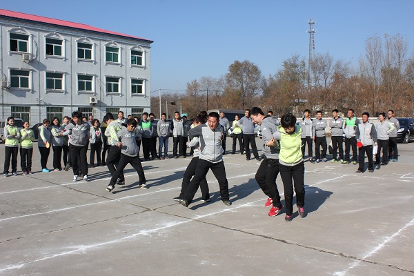 高新區日月島街道辦事處舉辦機關趣味運動會