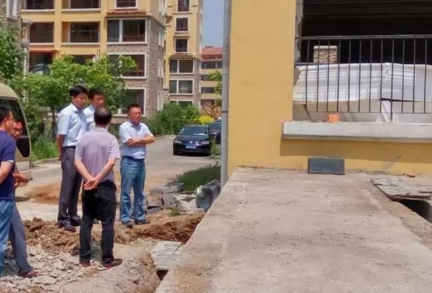 楊軍生到基層現場辦公 提升城市管理水平