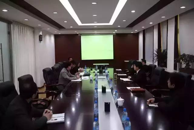 楊軍生主持召開易辰國際廣場項目推進會 