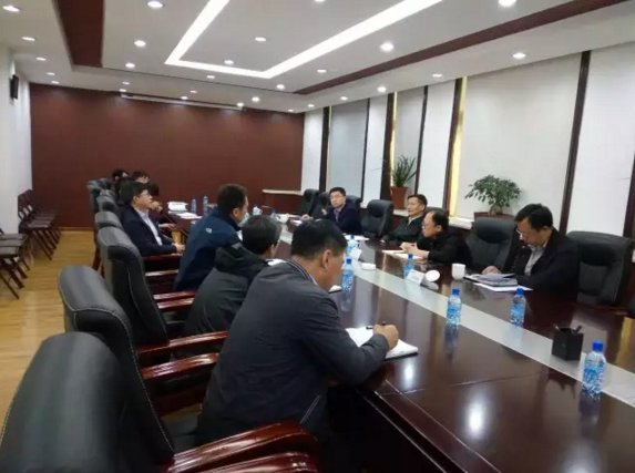 市建委現(xiàn)場(chǎng)辦公為高新區(qū)城市建設(shè)“出謀劃策”