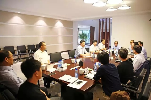 崔楓林會(huì)見(jiàn)臺(tái)灣永昕集團(tuán)董事長(zhǎng)陳德禮