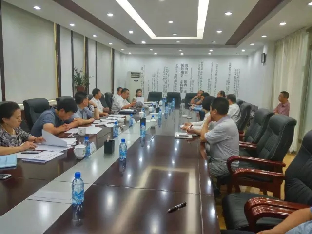 市政府推進(jìn)高新區(qū)義務(wù)教育均衡發(fā)展工作