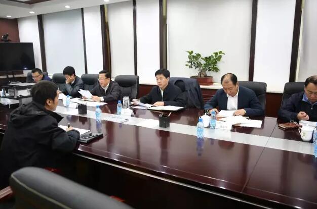 楊軍生召開(kāi)高新區(qū)重點(diǎn)項(xiàng)目專題辦公會(huì)議